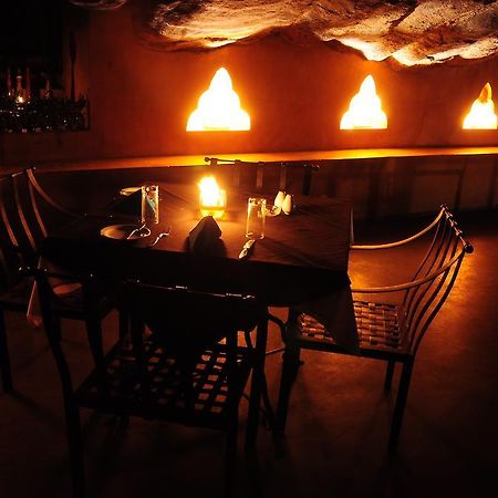 Boulder Garden Hotel Kalawana Ngoại thất bức ảnh
